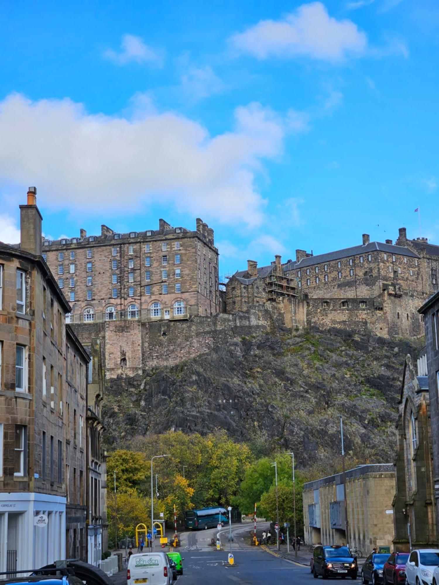 No15 Castle View Apartment Edinburgh Bagian luar foto