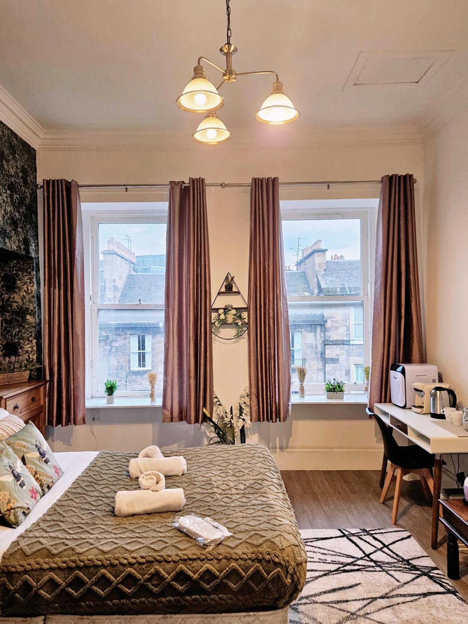 No15 Castle View Apartment Edinburgh Bagian luar foto