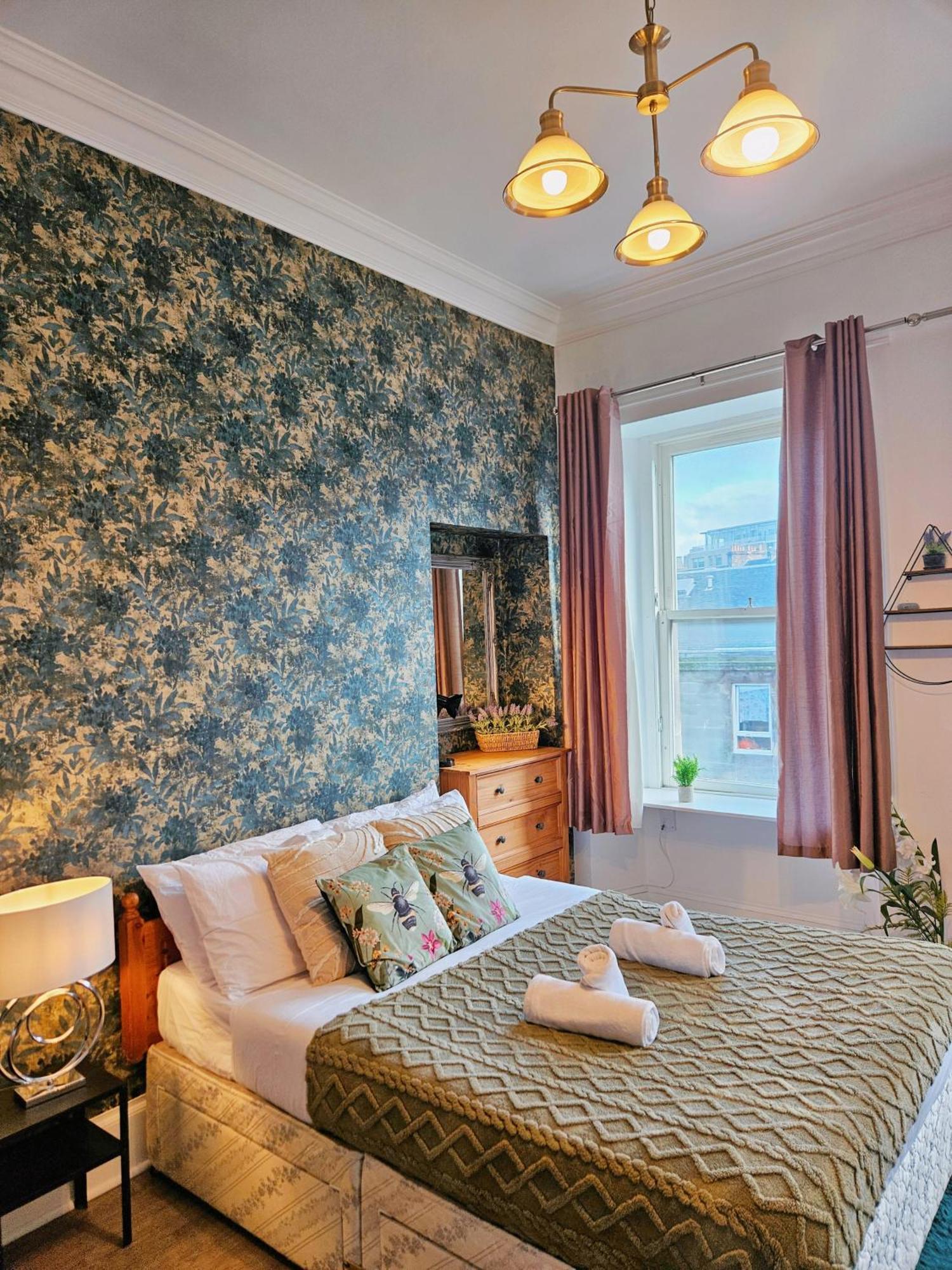 No15 Castle View Apartment Edinburgh Bagian luar foto