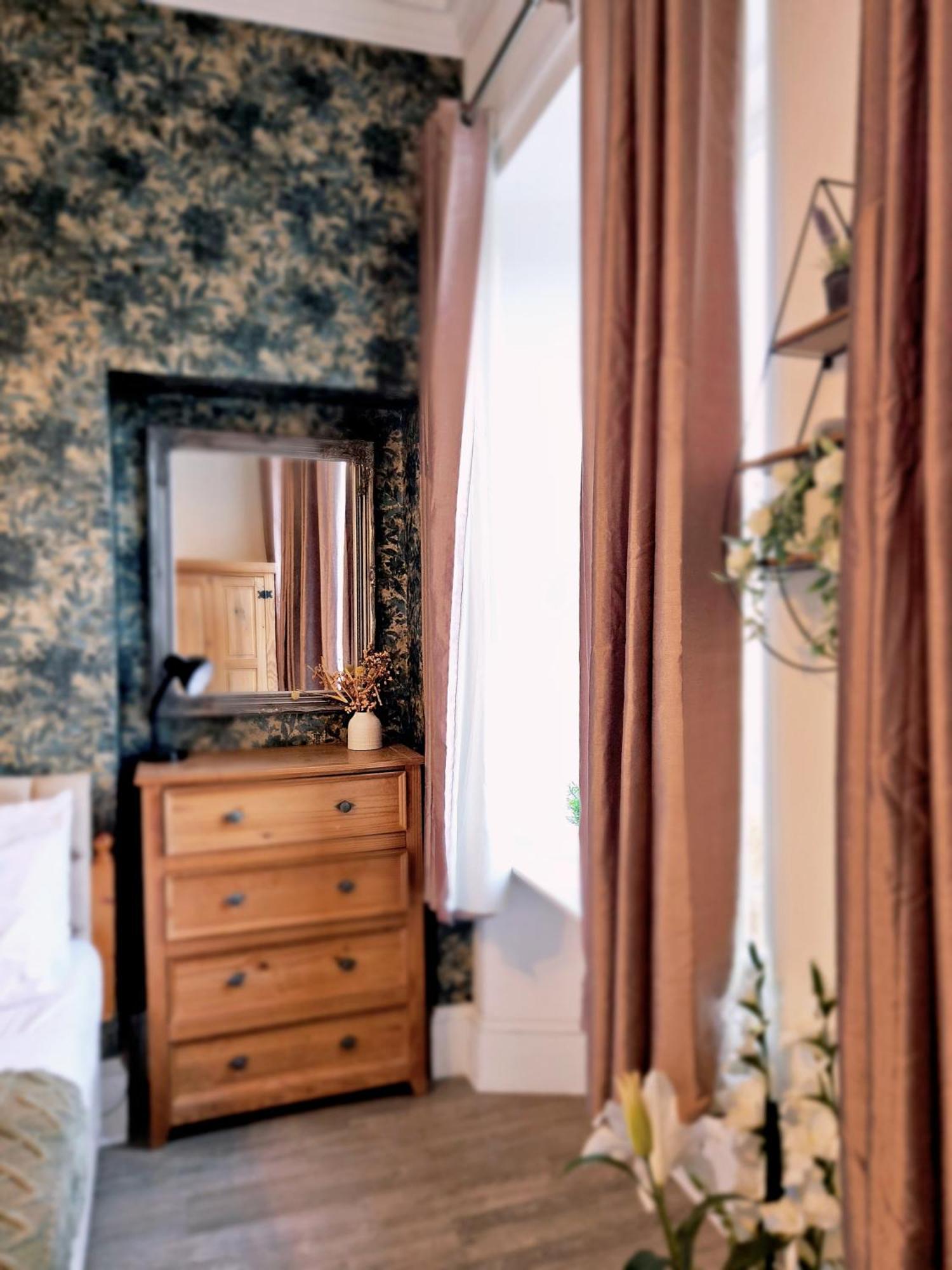 No15 Castle View Apartment Edinburgh Bagian luar foto