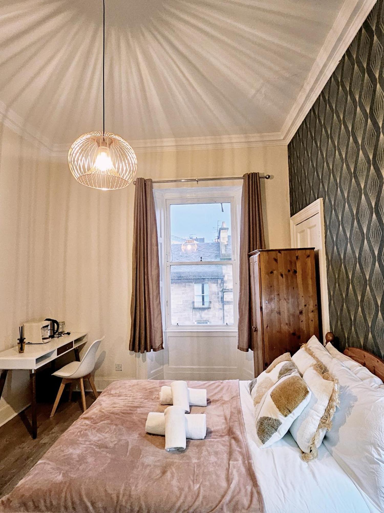 No15 Castle View Apartment Edinburgh Bagian luar foto